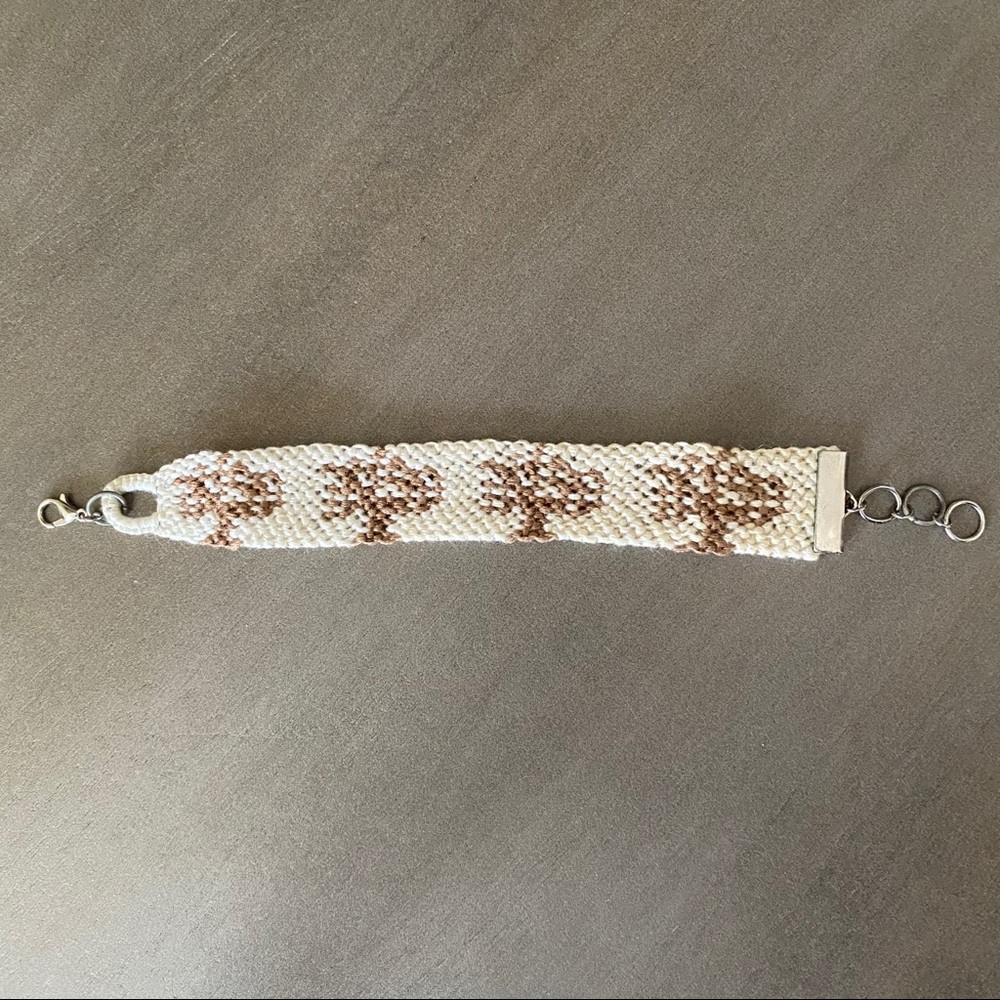💎 3/$30: Tree Pattern Bracelet - Picture 3 of 3